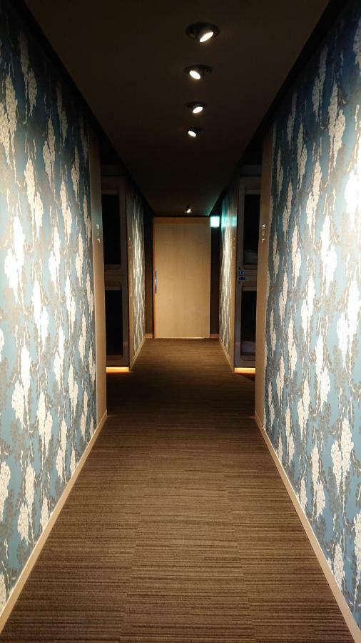 Hotel cápsula Ginza Bay 2*