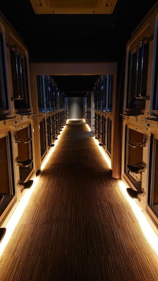 Hotel cápsula Ginza Bay 2*