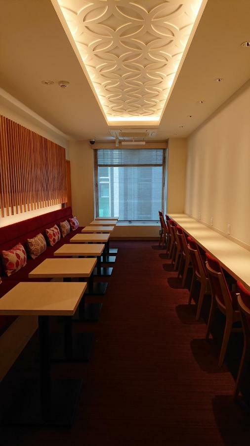 Ginza Bay Hotel cápsula 2*